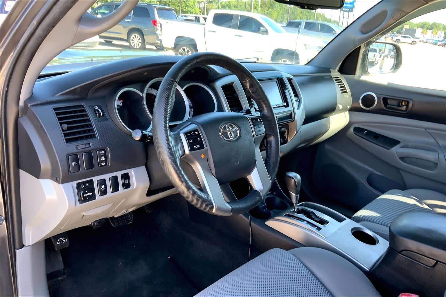 Used 2013 Toyota Tacoma 4x4 Double Cab w/ TRD Sport Pkg image 17