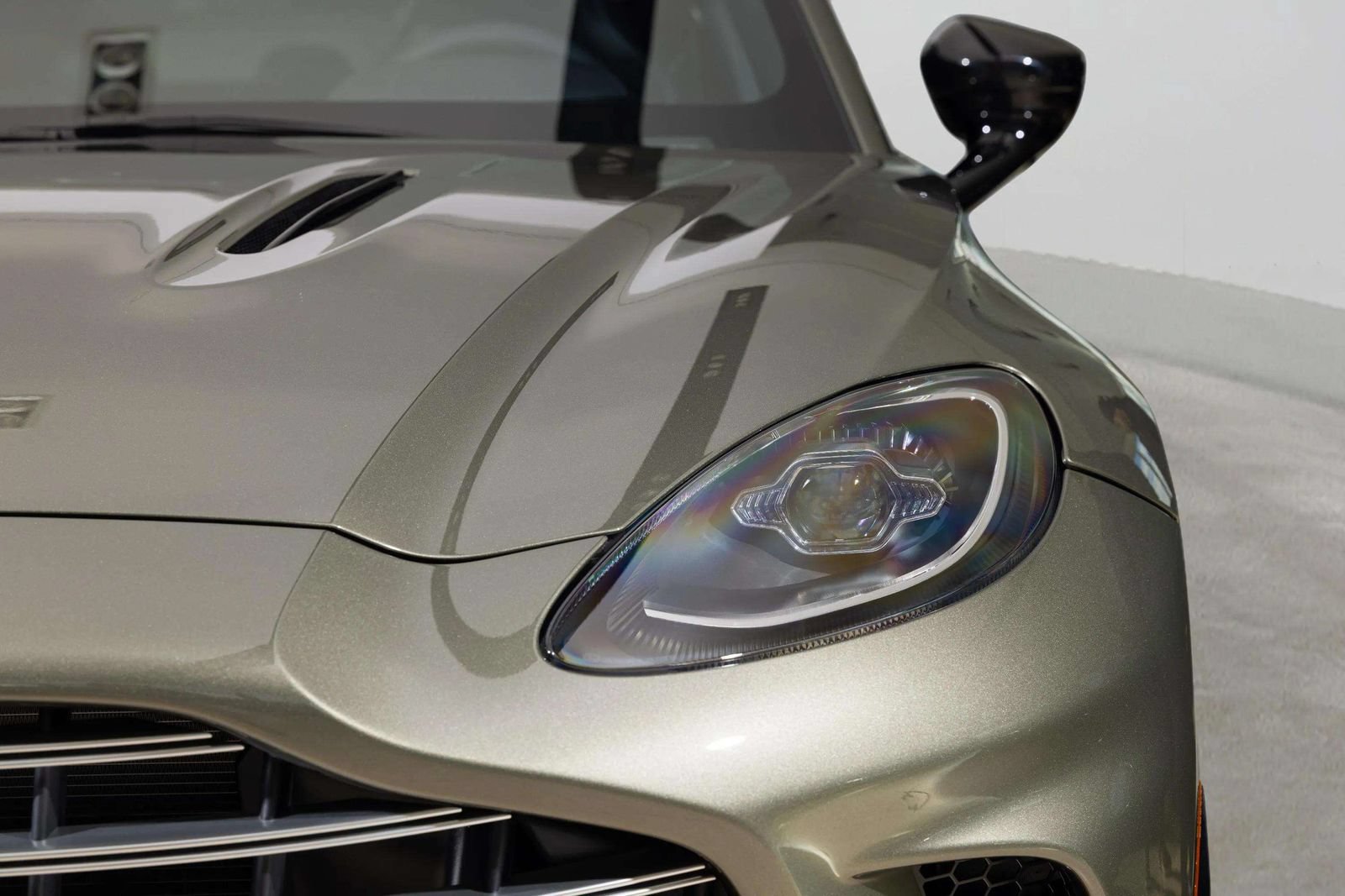 New 2026 Aston Martin DBX 707 AWD/4WD image 44