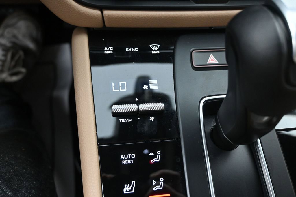 Used 2023 Porsche Macan S image 29