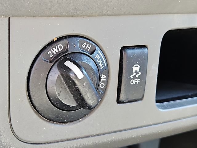 Used 2019 Nissan Frontier SV image 23