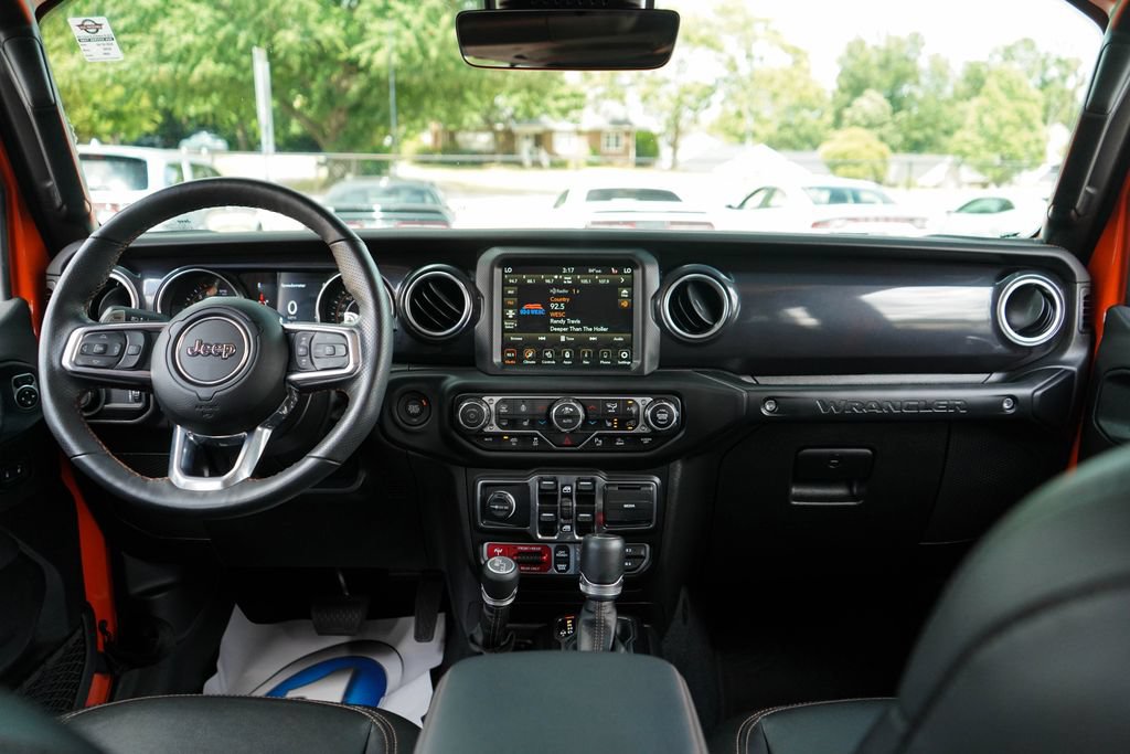 Used 2023 Jeep Wrangler Unlimited Rubicon 392 w/ Dual Top Group AWD/4WD image 9