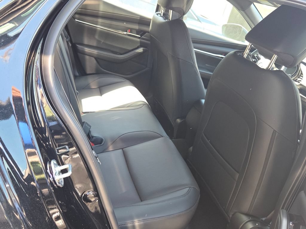 New 2026 MAZDA MAZDA3 2.5 S Hatchback w/ Premium Pkg FWD image 13