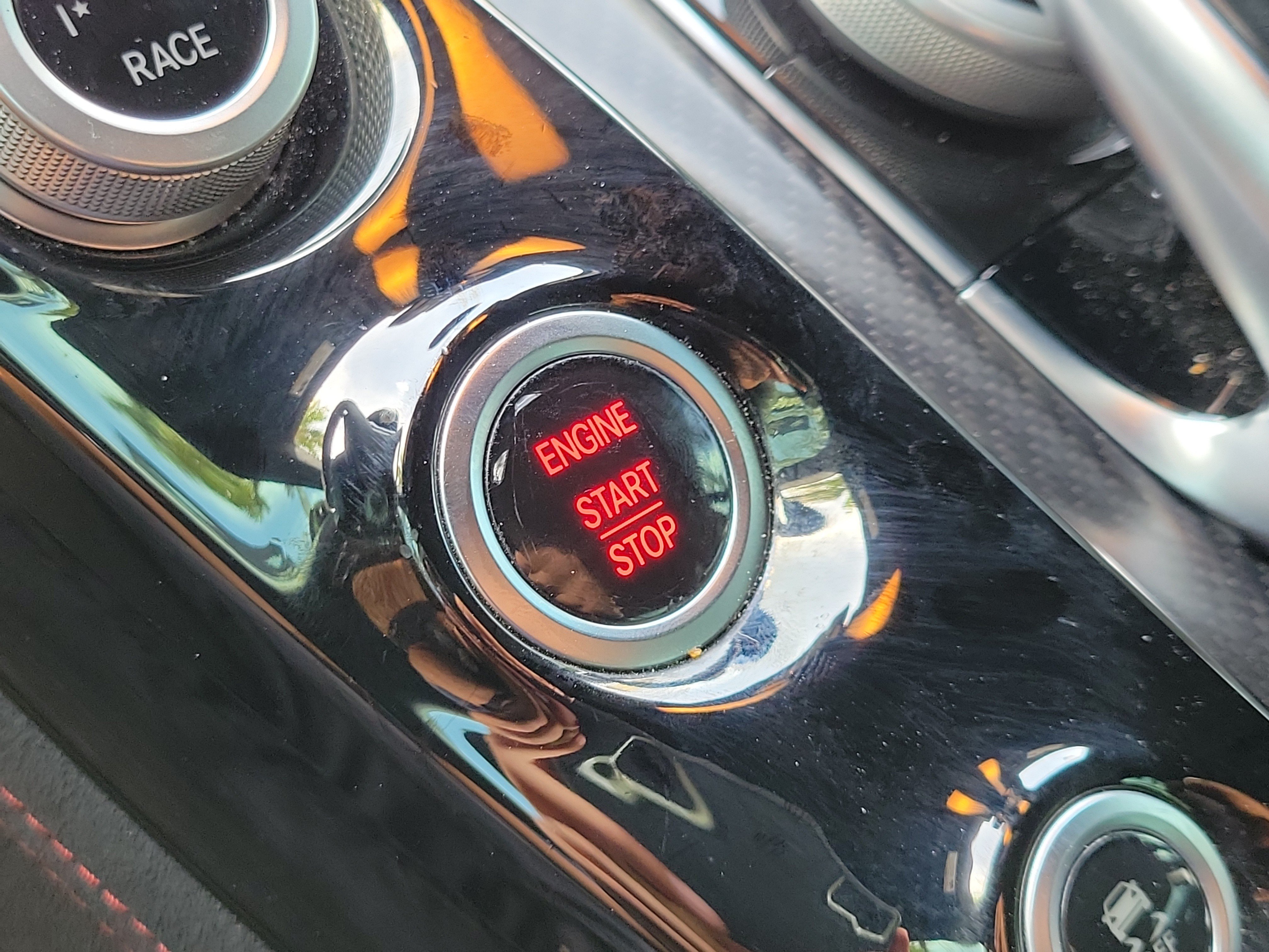 Used 2016 Mercedes-Benz AMG GT S image 28