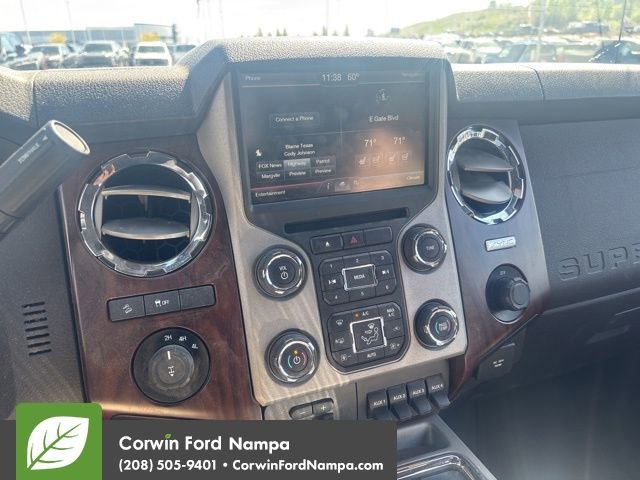 Used 2016 Ford F250 Lariat w/ Lariat Ultimate Package AWD/4WD image 18