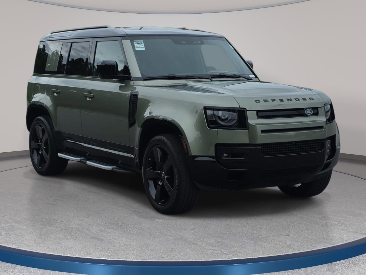 Certified 2024 Land Rover Defender 110 X-Dynamic SE AWD/4WD image 3