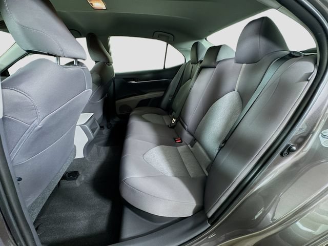 Used 2021 Toyota Camry LE FWD image 25