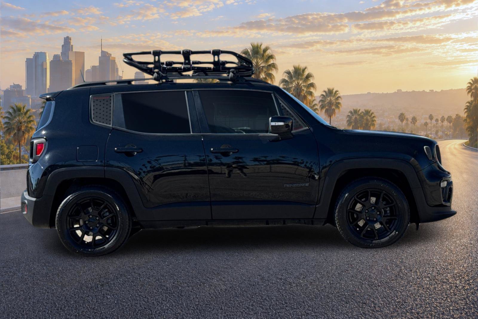 Used 2019 Jeep Renegade Altitude w/ Quick Order Package 2XM FWD image 3