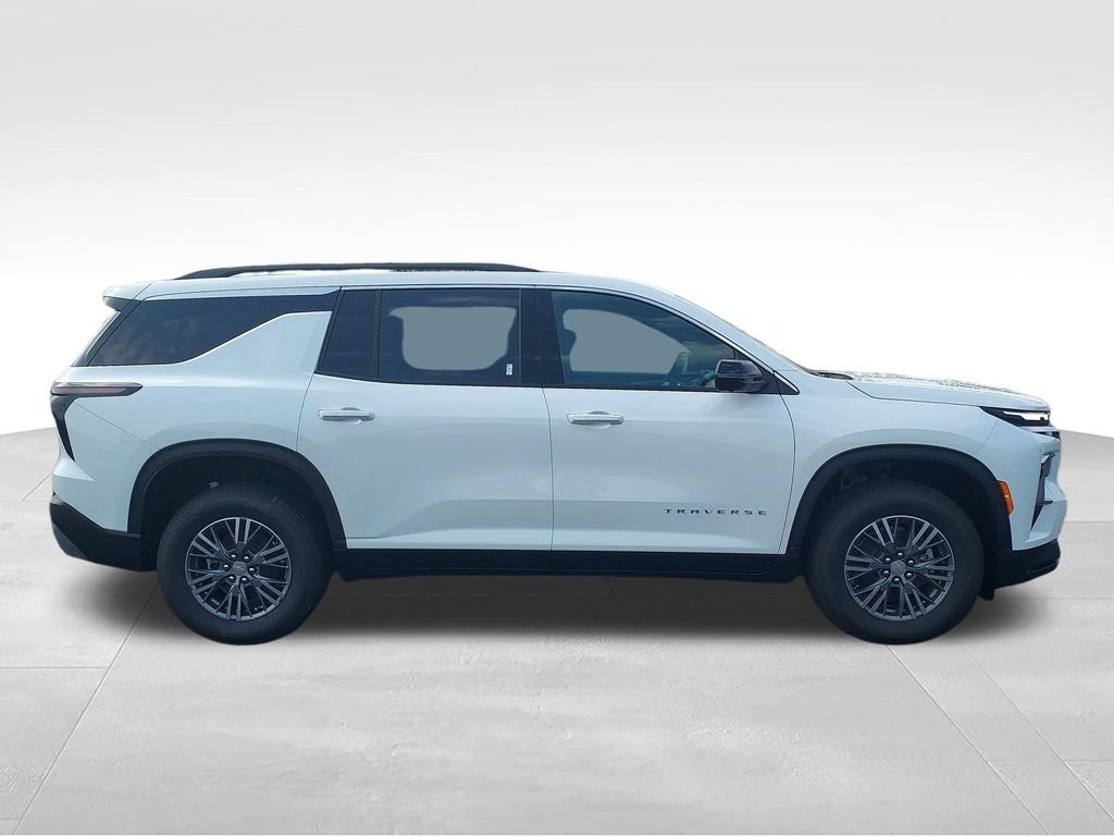 New 2026 Chevrolet Traverse LT w/ Driver Confidence Package FWD image 6