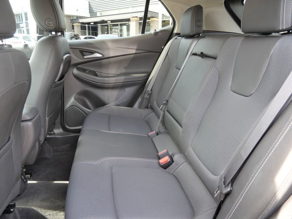 Used 2023 Buick Encore GX Select AWD/4WD image 27