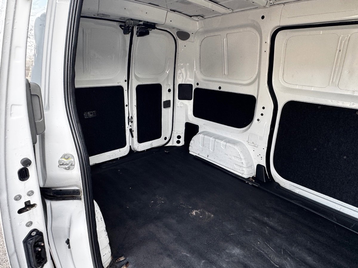 Used 2017 Nissan NV200 S w/ Cruise Control Package FWD image 19