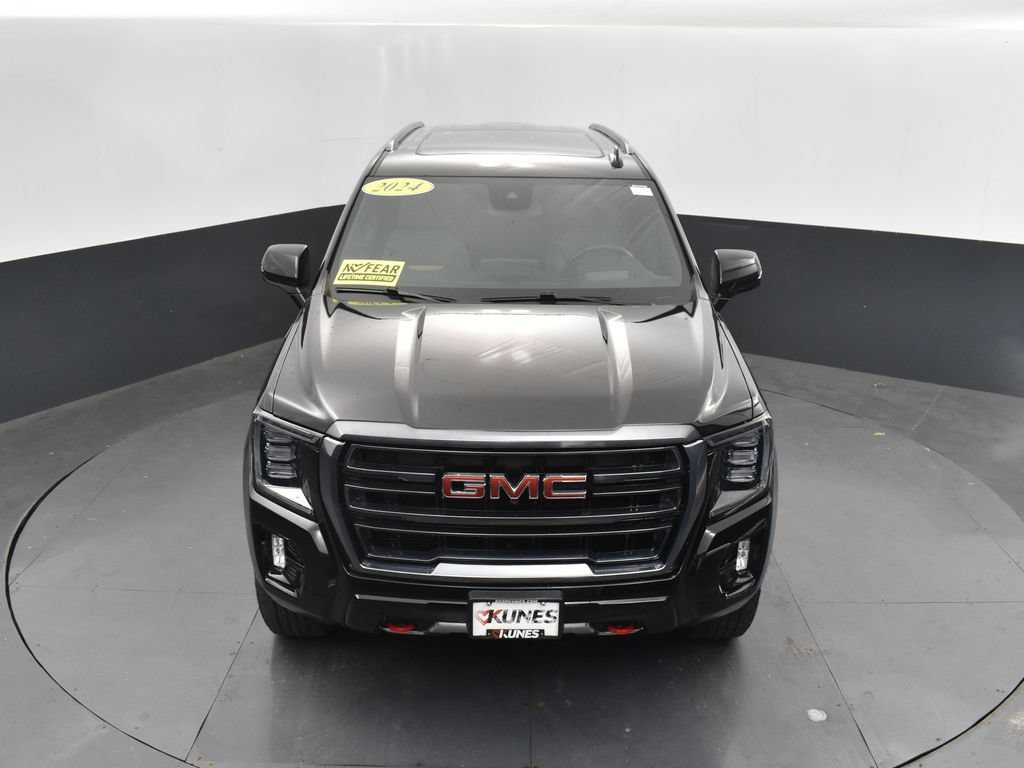 Used 2024 GMC Yukon AT4 w/ Technology Package AWD/4WD image 33