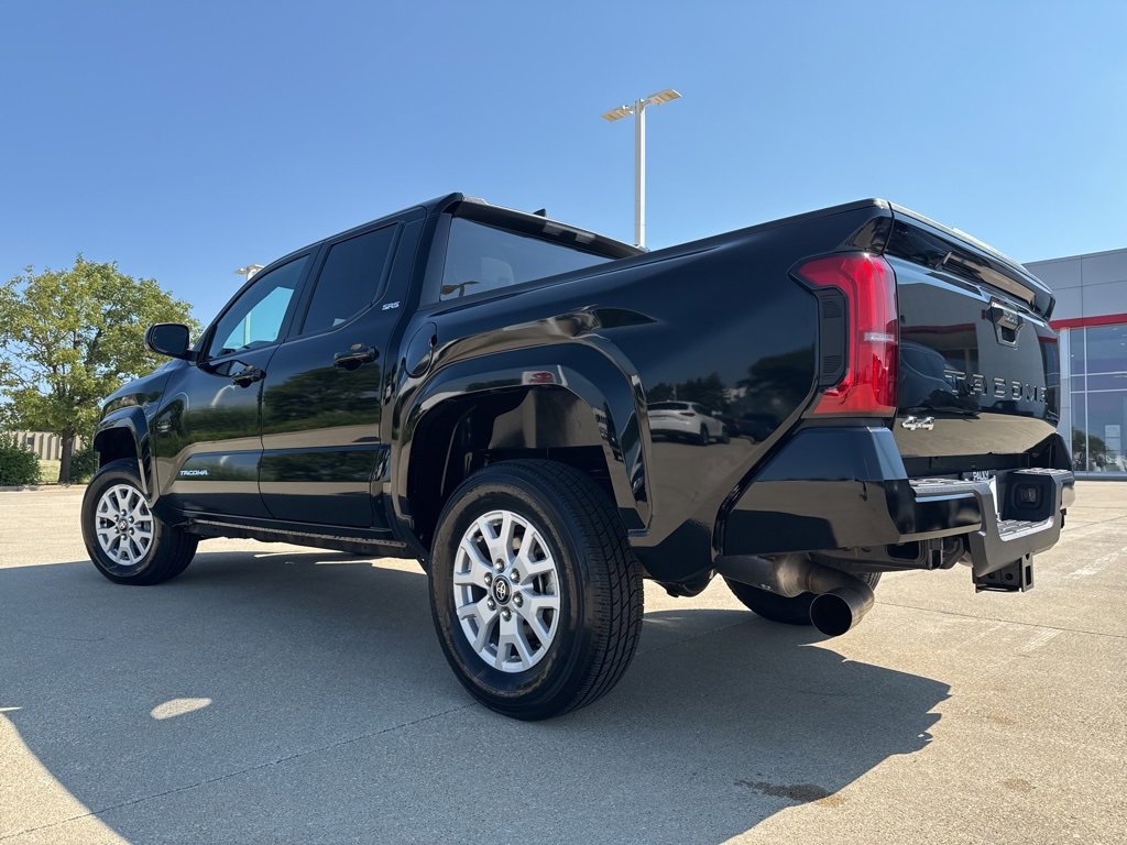 Certified 2024 Toyota Tacoma SR5 image 4