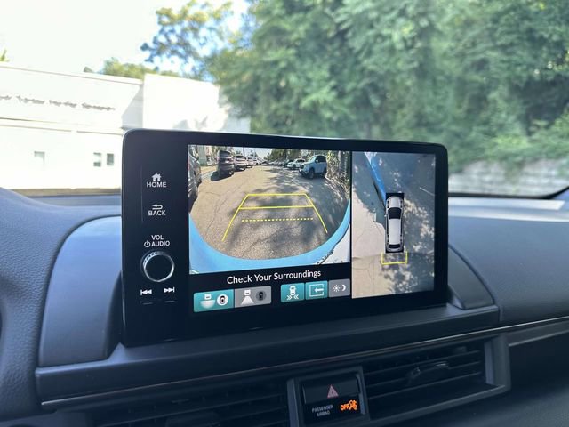 Certified 2024 Honda Pilot TrailSport image 21