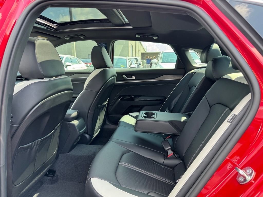 New 2026 Kia K5 GT-Line w/ GT-Line Premium Package AWD/4WD image 8