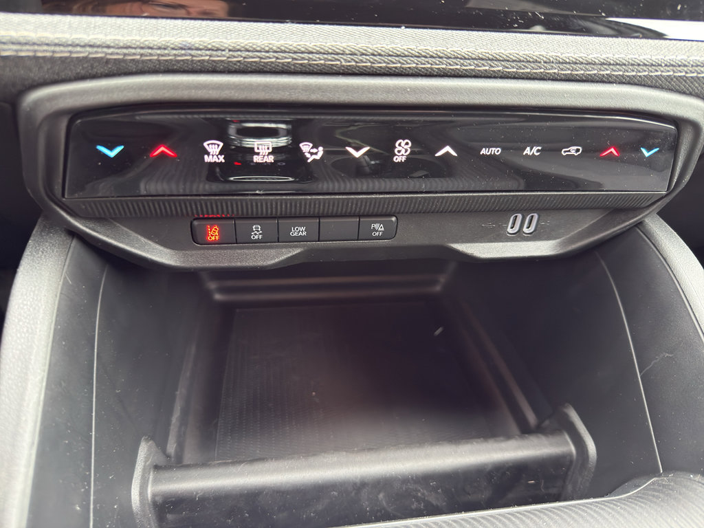 New 2026 Jeep Cherokee Laredo AWD/4WD image 21