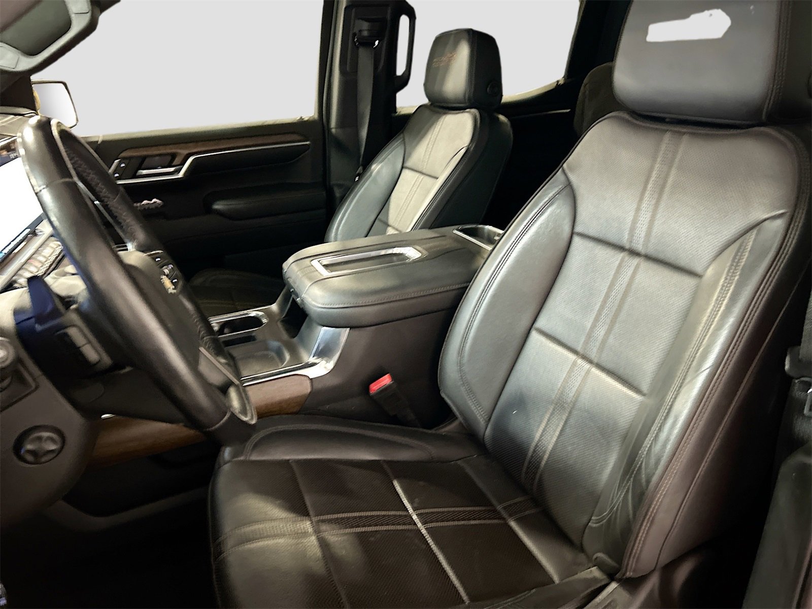 Used 2022 Chevrolet Silverado 1500 High Country w/ High Country Premium Package image 22