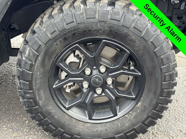 Used 2025 Jeep Gladiator High Tide image 32