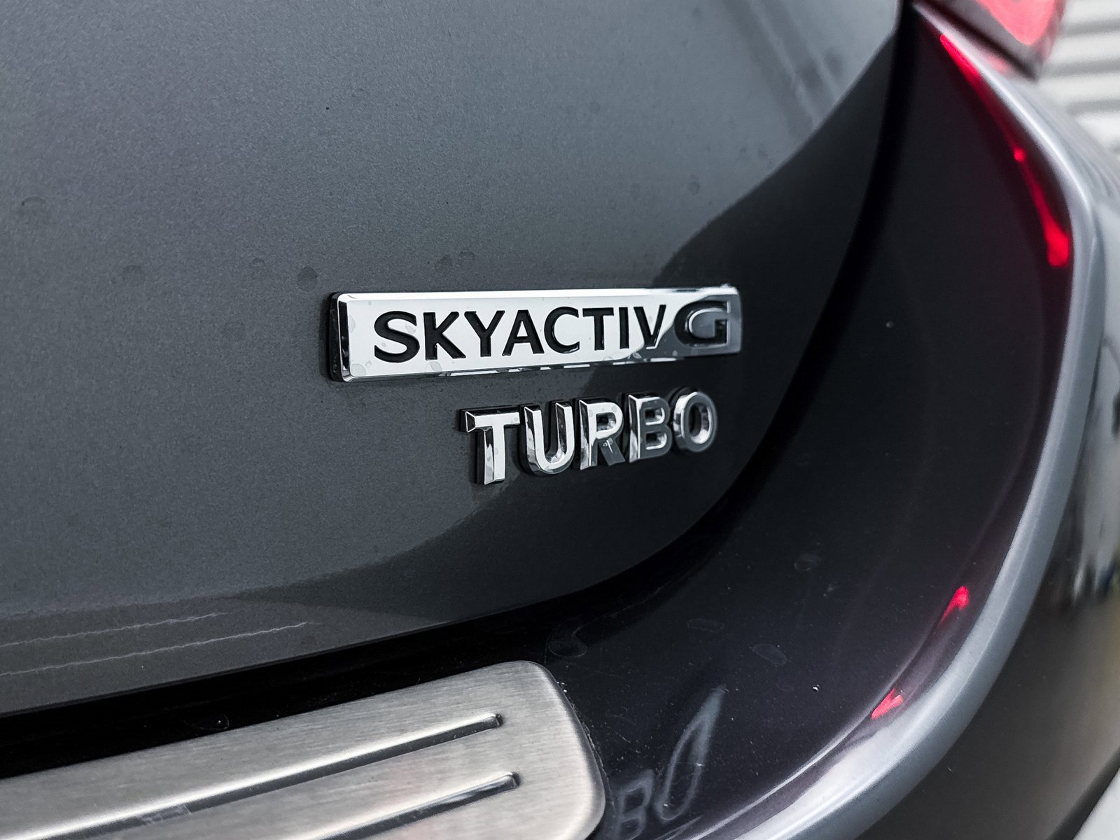 Certified 2024 MAZDA MAZDA3 2.5 Turbo Sedan w/Premium Plus image 3