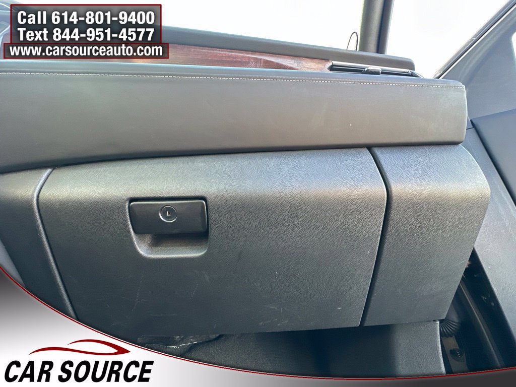 Used 2023 GMC Yukon XL Denali Ultimate AWD/4WD image 38