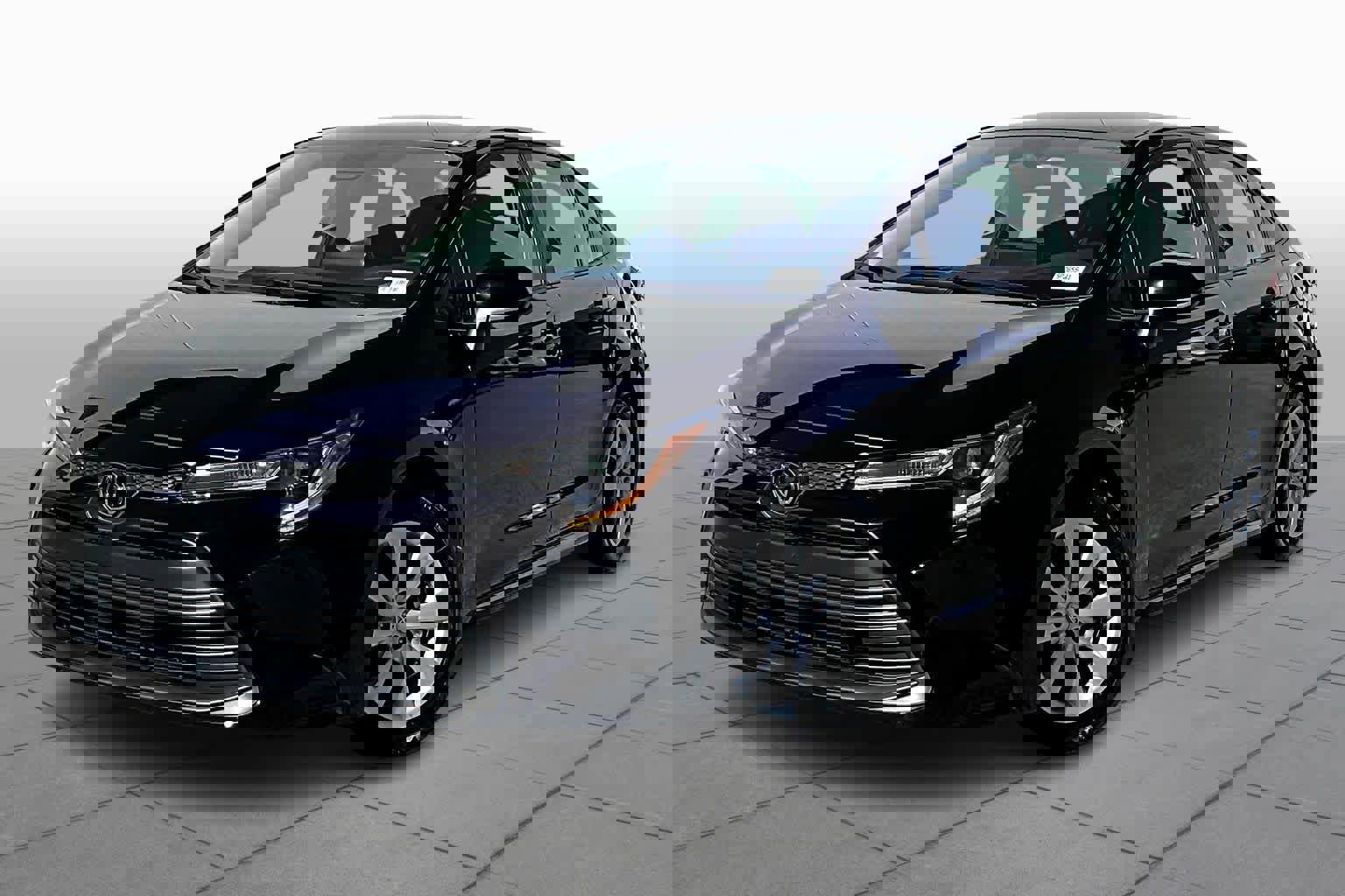 Used 2025 Toyota Corolla LE