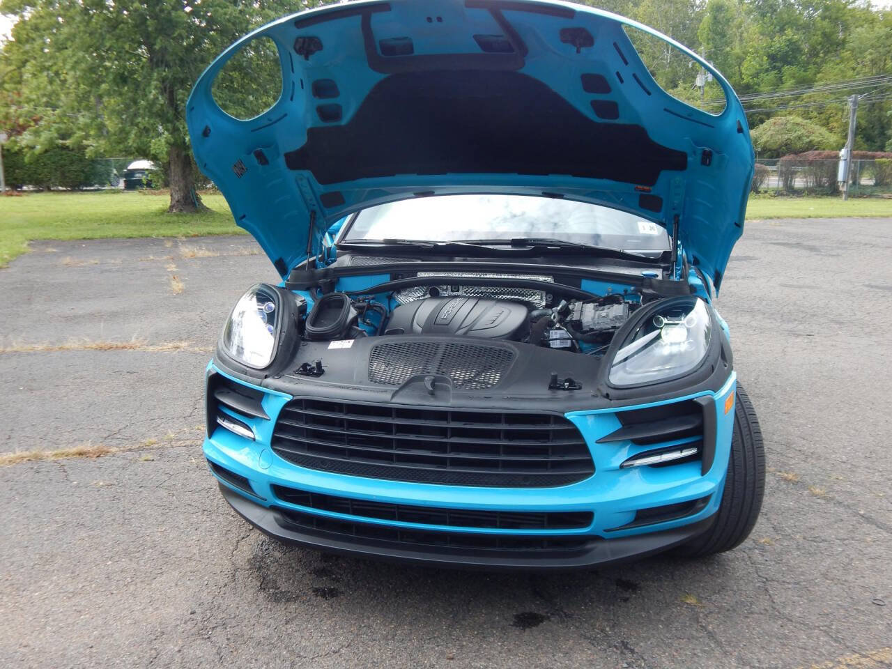 Used 2021 Porsche Macan AWD/4WD image 21