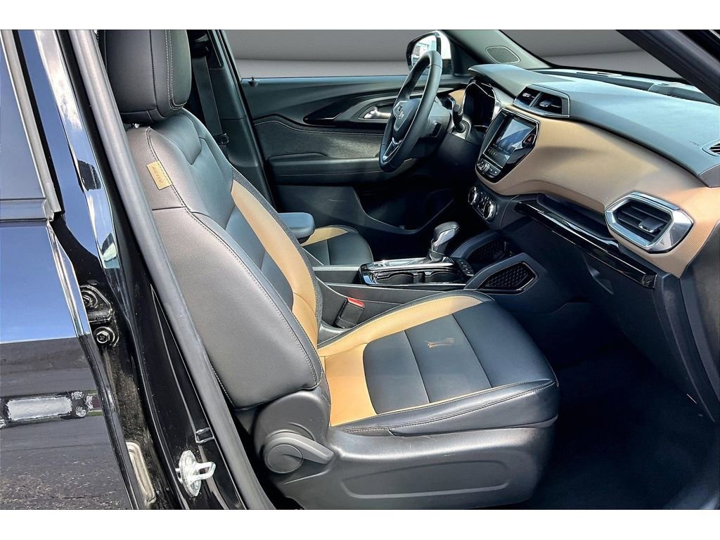 Used 2021 Chevrolet TrailBlazer ACTIV w/ Convenience Package FWD image 8