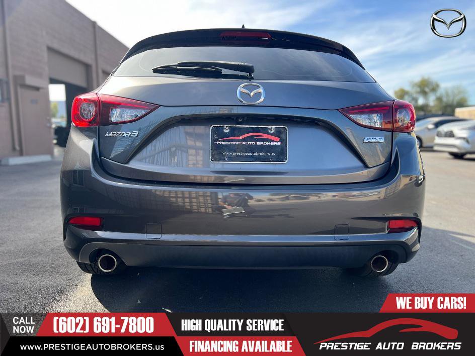 Used 2018 MAZDA MAZDA3 Touring FWD image 10