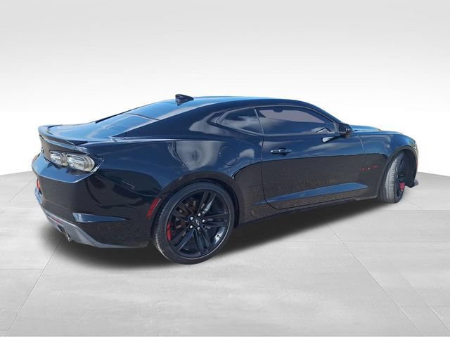 Used 2020 Chevrolet Camaro LT w/ Redline Edition RWD image 7