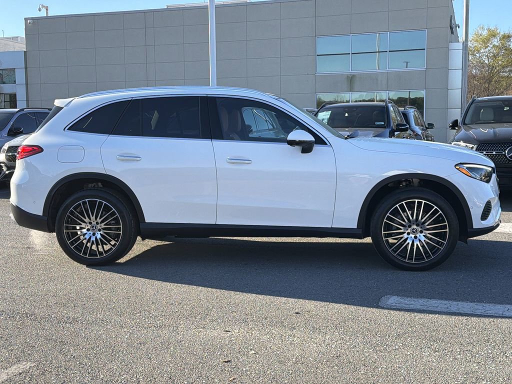 New 2026 Mercedes-Benz GLC 300 4MATIC image 2