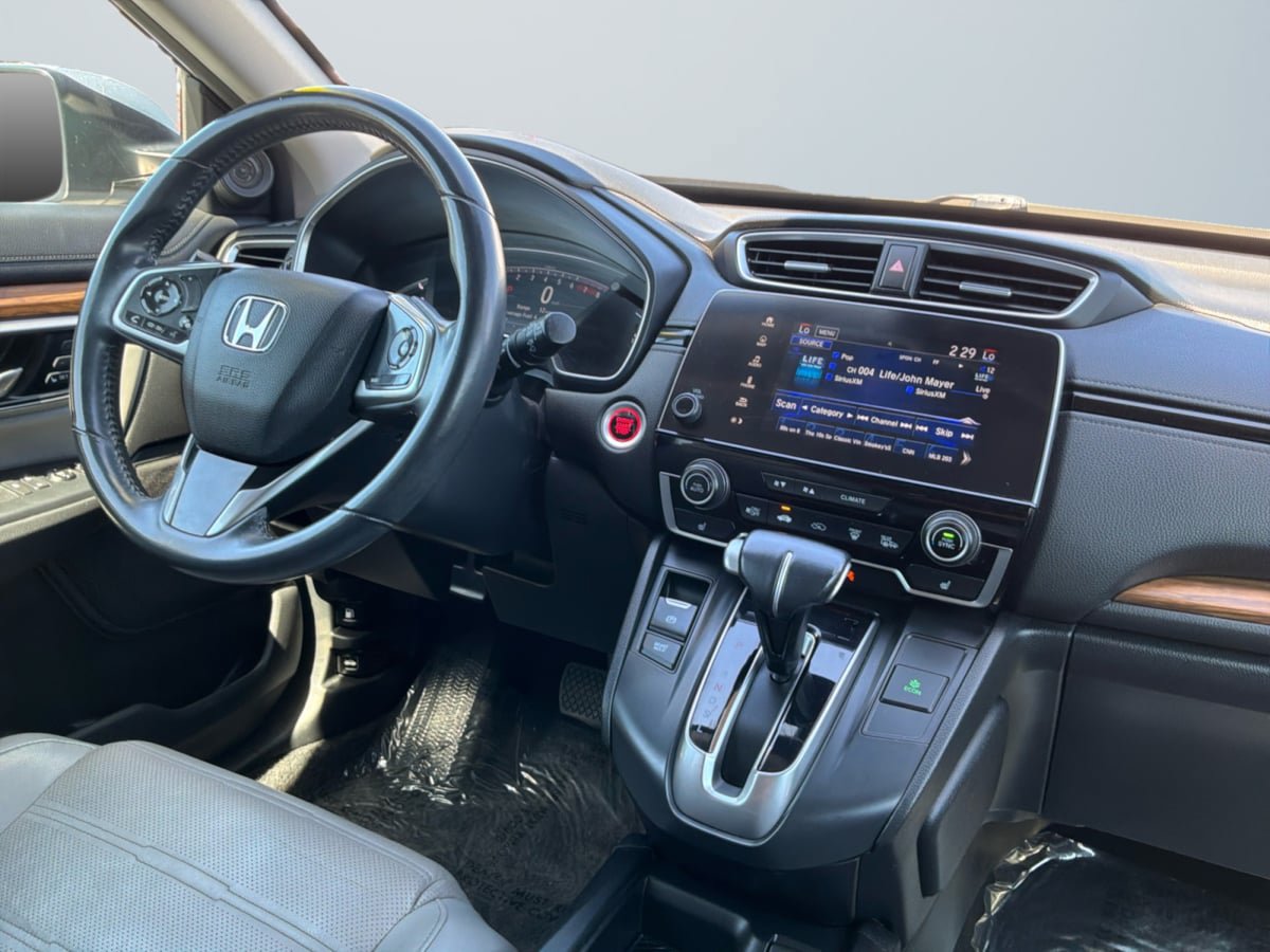 Used 2019 Honda CR-V Touring image 14