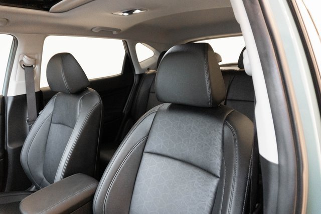 Used 2024 Kia Seltos SX w/ SX Sunroof Package image 18