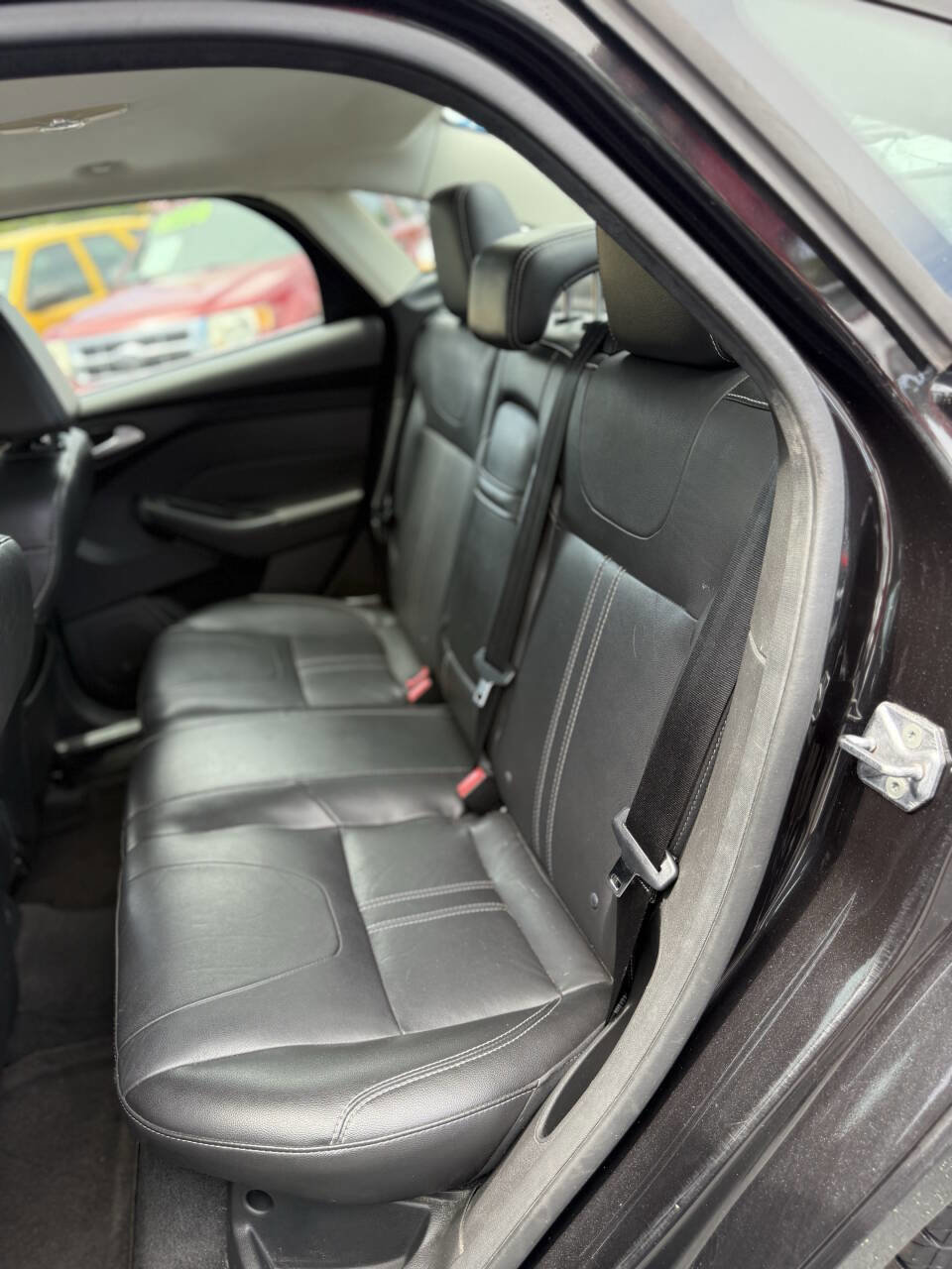 Used 2012 Ford Focus SEL image 19