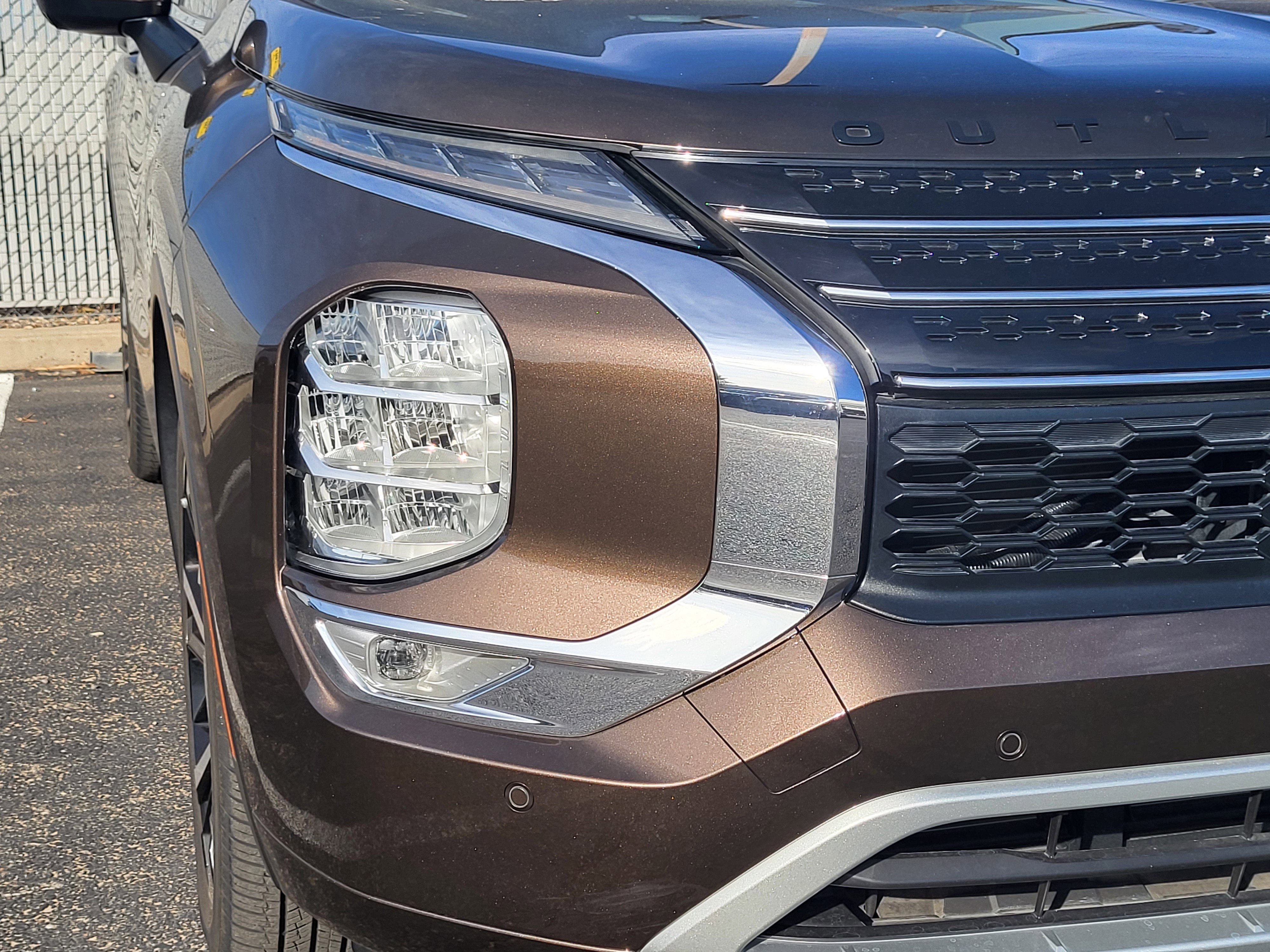 Used 2022 Mitsubishi Outlander SEL FWD image 4