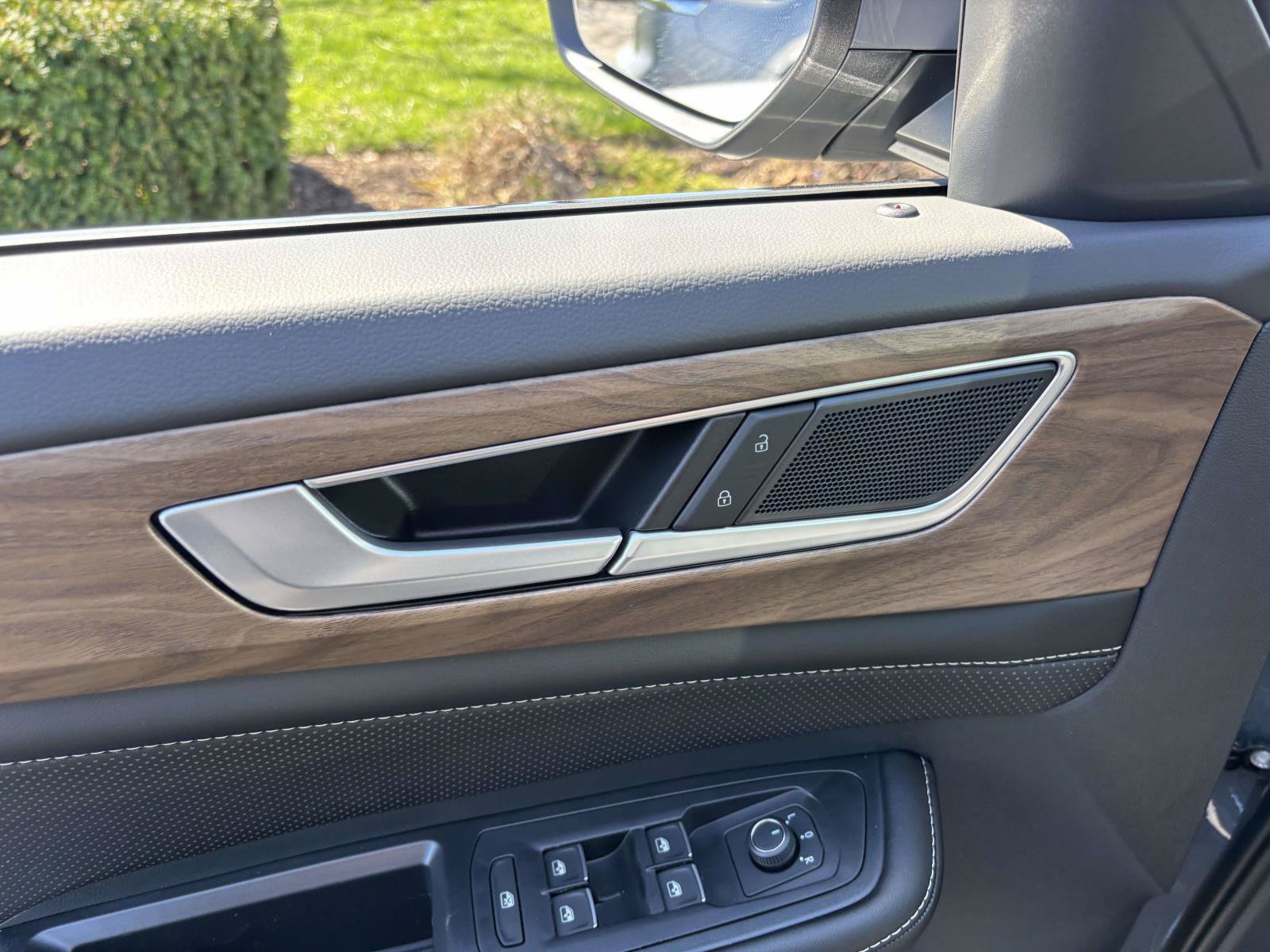 New 2026 Volkswagen Atlas SE AWD/4WD image 11