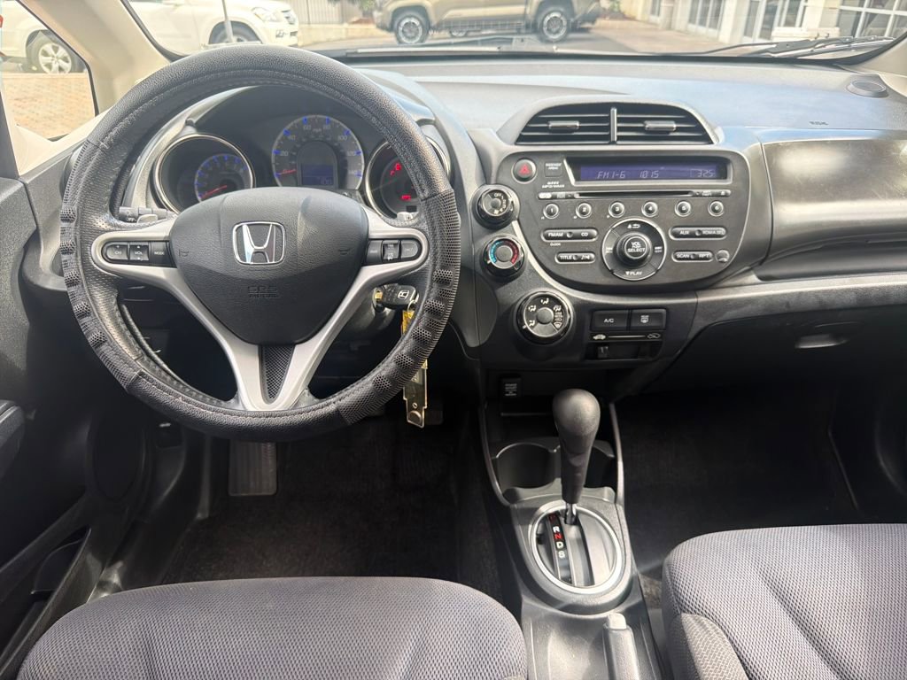 Used 2013 Honda Fit Sport image 11