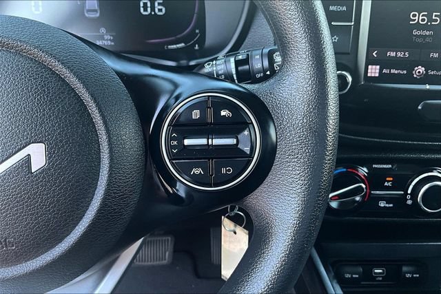 Certified 2023 Kia Soul LX w/ LX Technology Package FWD image 11