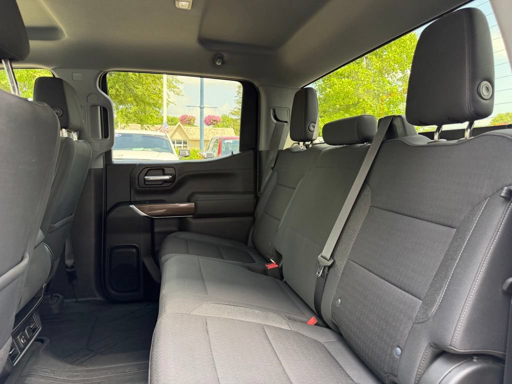 Certified 2022 Chevrolet Silverado 1500 RST w/ Z71 Off-Road Package AWD/4WD image 12