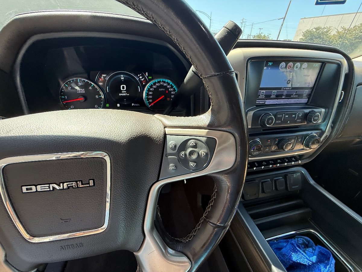 Used 2018 GMC Sierra 1500 Denali w/ Denali Ultimate Package AWD/4WD image 22