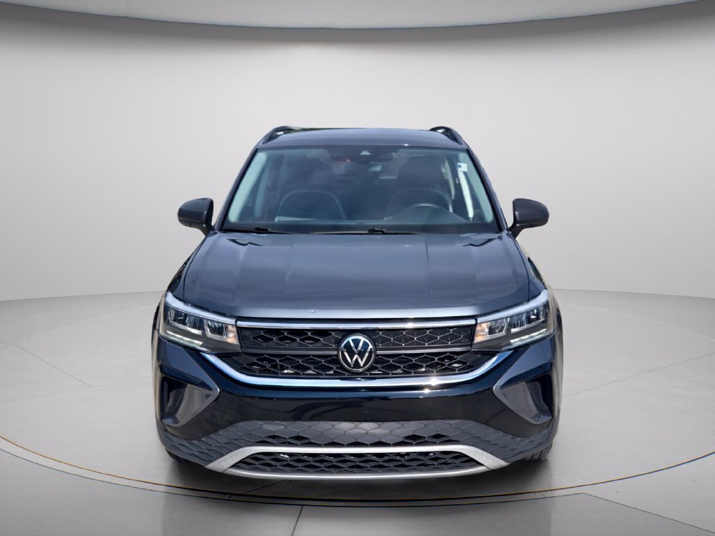Certified 2024 Volkswagen Taos S FWD image 9