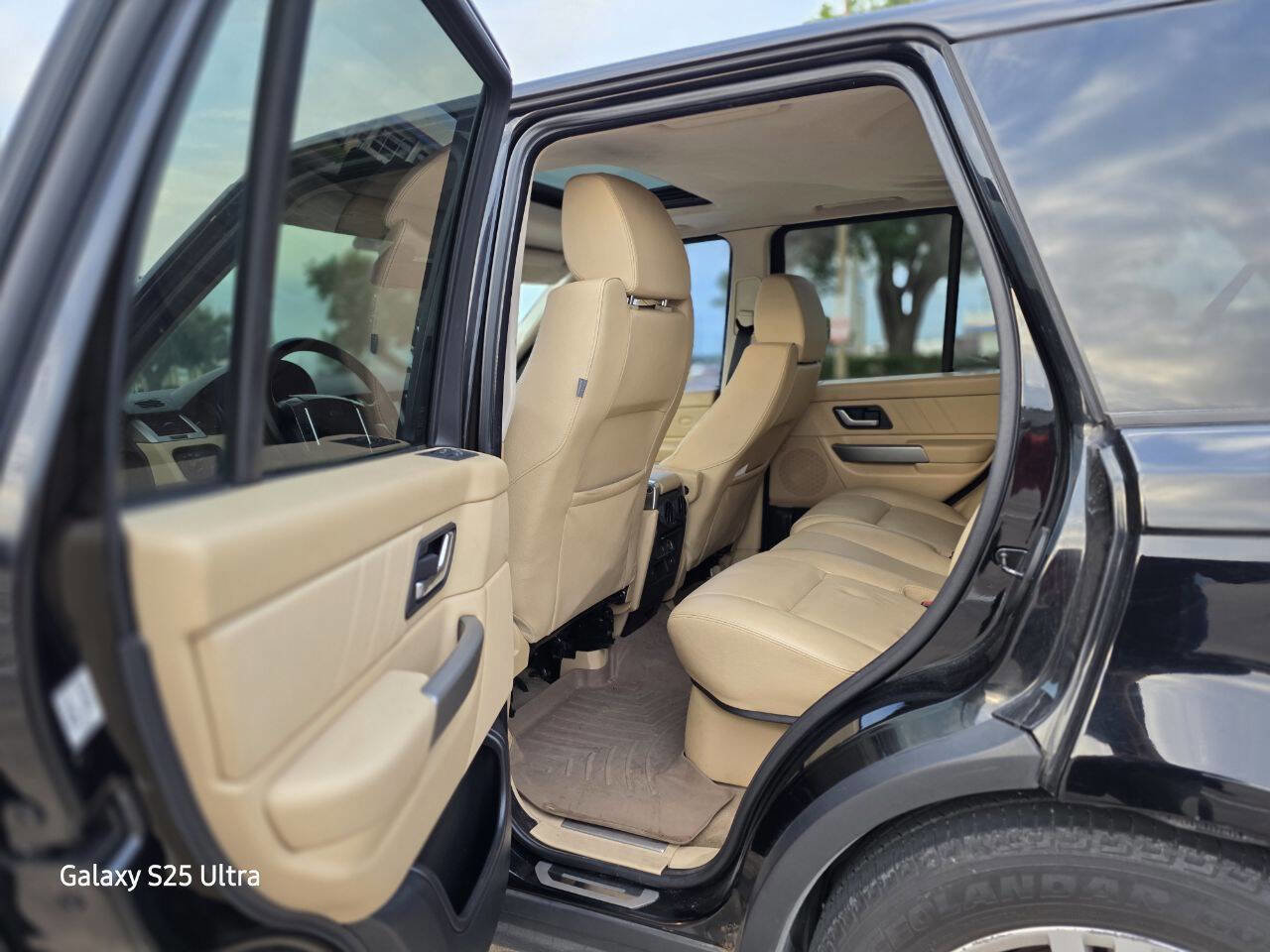 Used 2008 Land Rover Range Rover Sport HSE image 11