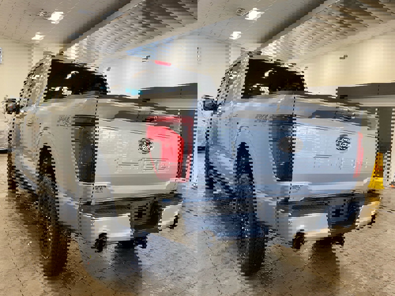 New 2026 Ford F150 XLT w/ Equipment Group 302A MID image 5