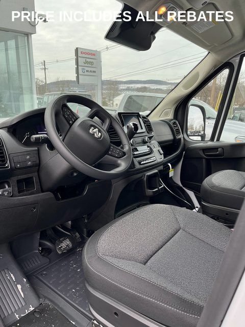 New 2026 RAM ProMaster 1500 w/ Convenience Group FWD image 3