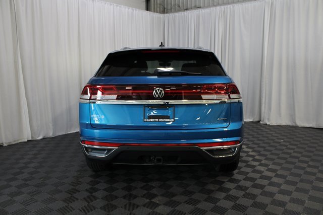 New 2025 Volkswagen Atlas Cross Sport SEL image 22