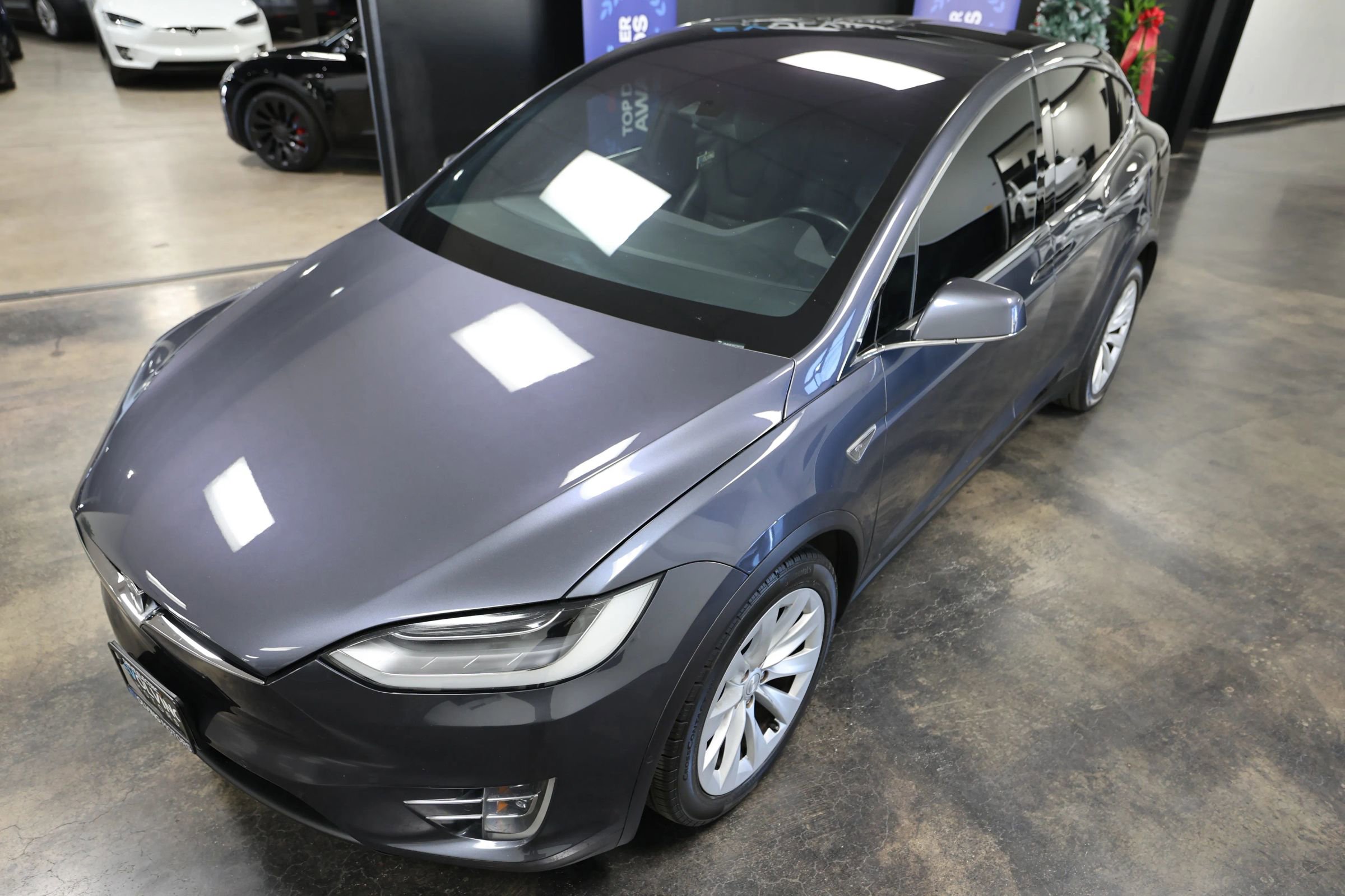 Used 2016 Tesla Model X 90D AWD/4WD image 11