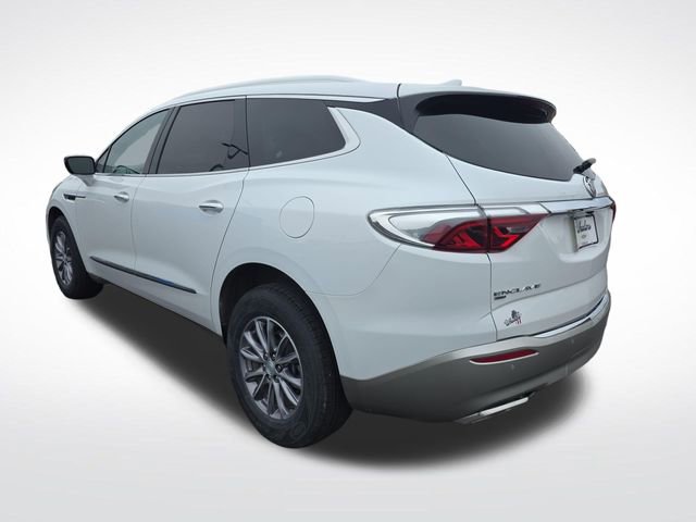 Used 2022 Buick Enclave Essence w/ Trailering Package, 5000 lbs. image 3