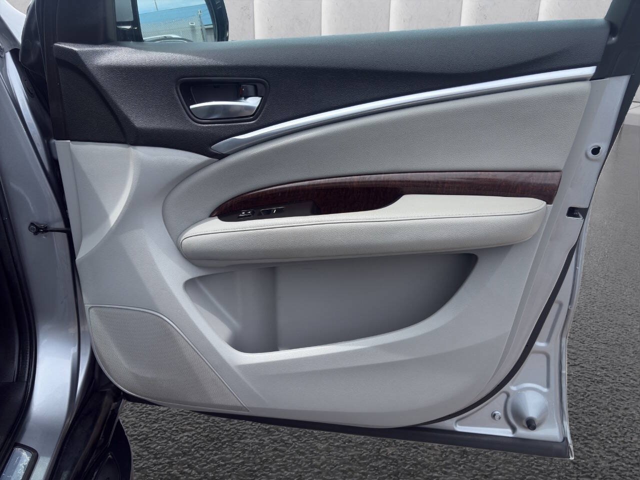 Used 2019 Acura MDX SH-AWD image 13