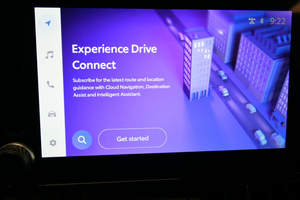 Used 2025 Toyota RAV4 LE image 14