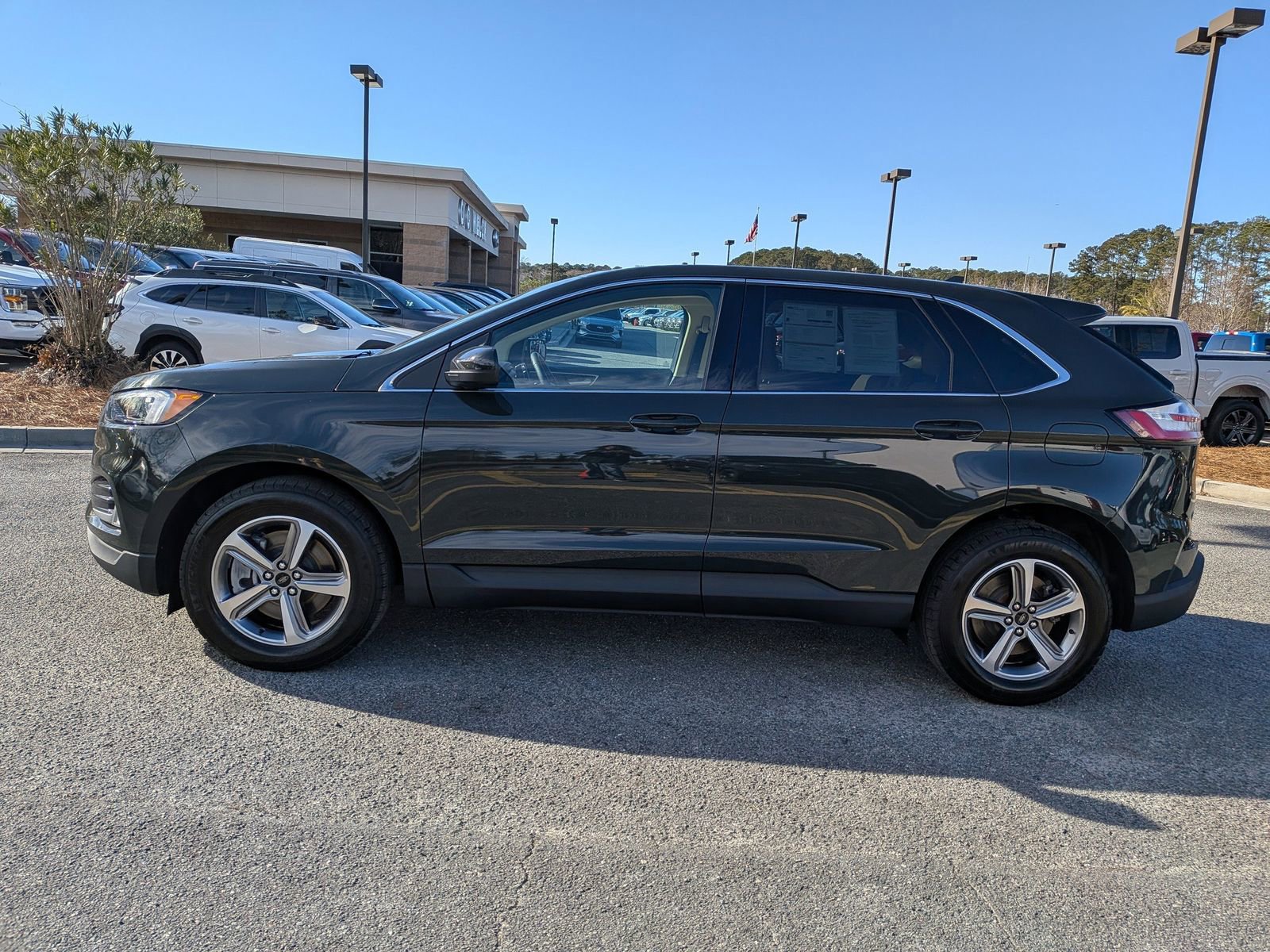 Certified 2024 Ford Edge SEL w/ Convenience Package image 8