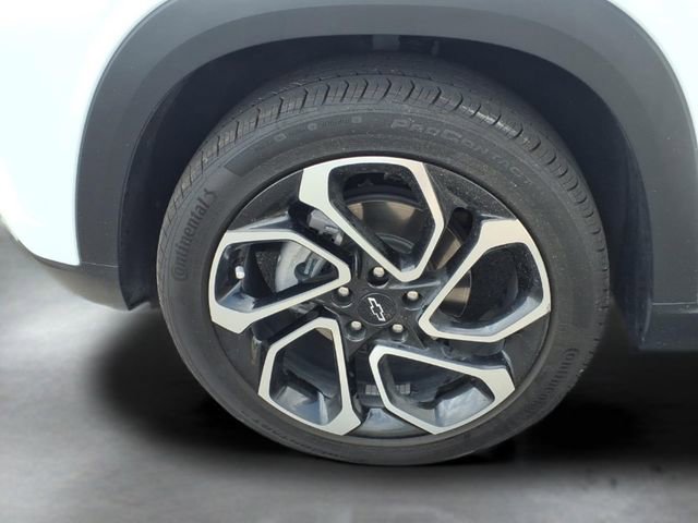 Used 2024 Chevrolet Trax RS w/ Sunroof Package image 18