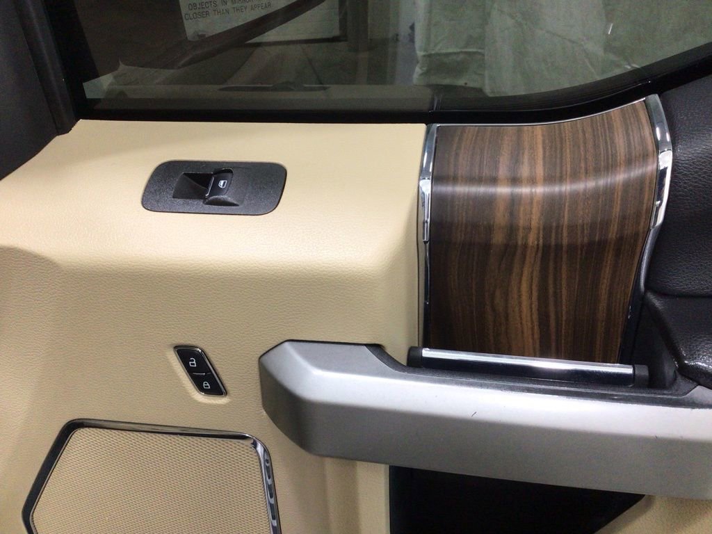 Used 2017 Ford F150 Lariat w/ Equipment Group 502A Luxury image 40